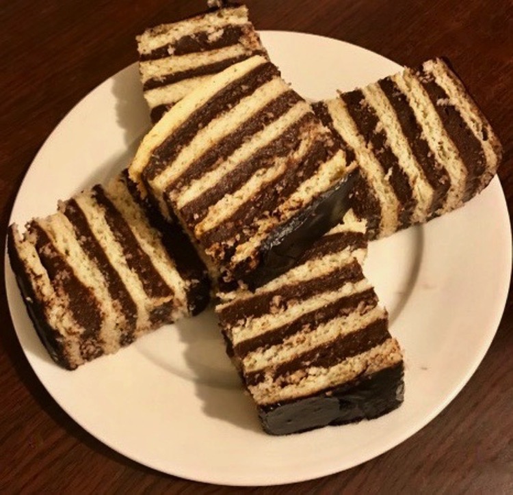 Egy isteni és régi süti: a Hadi dobos Egy isteni és régi süti: a Hadi dobos